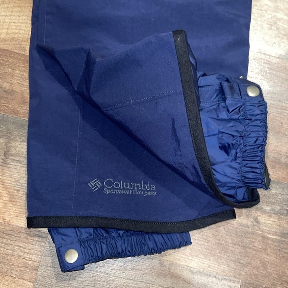 Columbia ski pants.  Size Small. - Picture 7 of 8